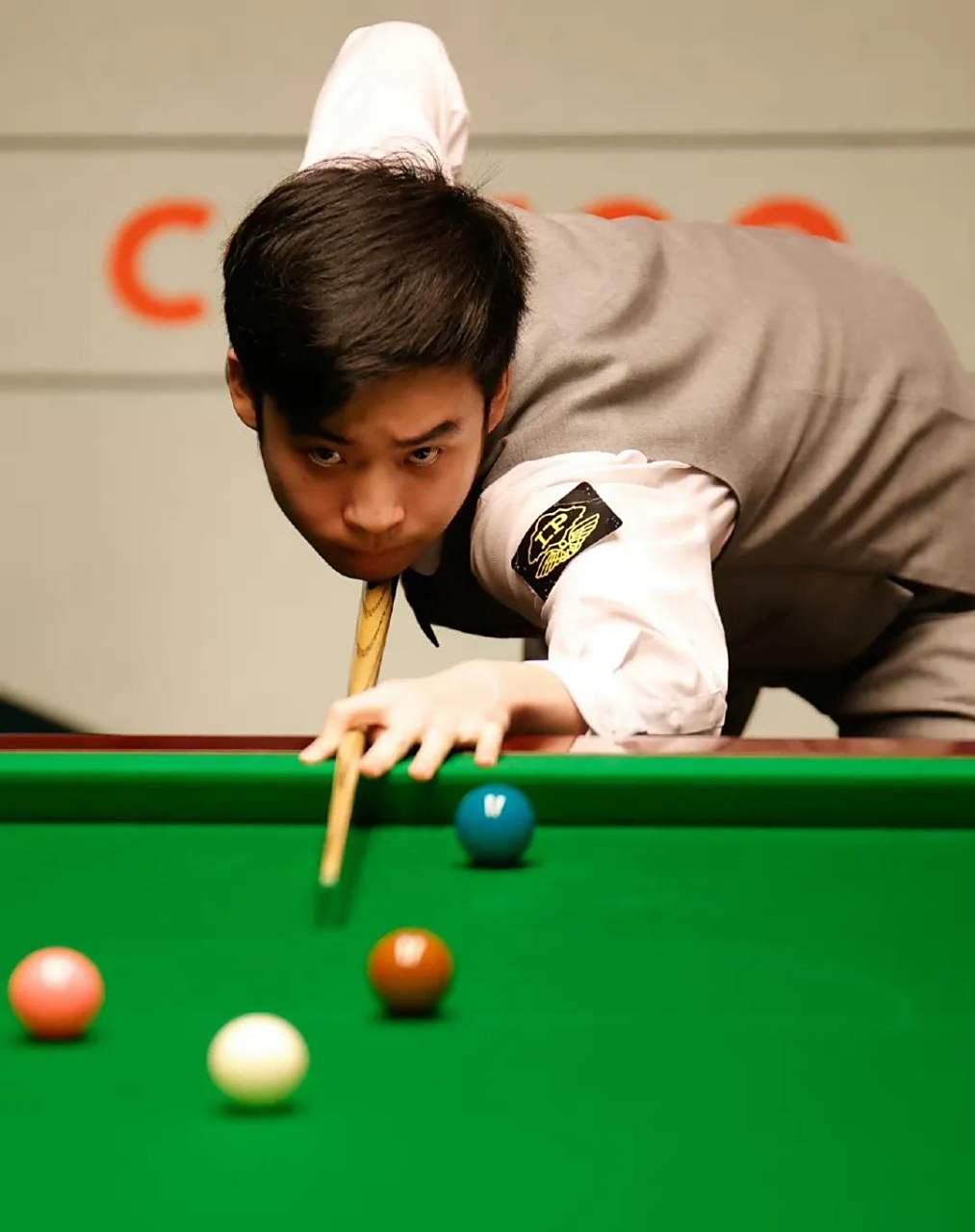 局限于现场 局限于现场