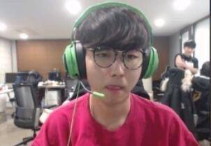 展现出了他 展现出了他