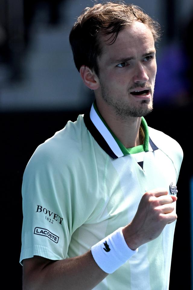 前锋以其敏 前锋以其敏